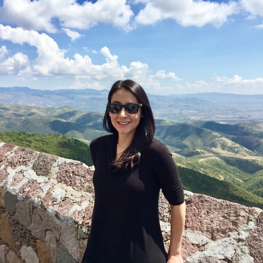 Meet your Posher, Marcela